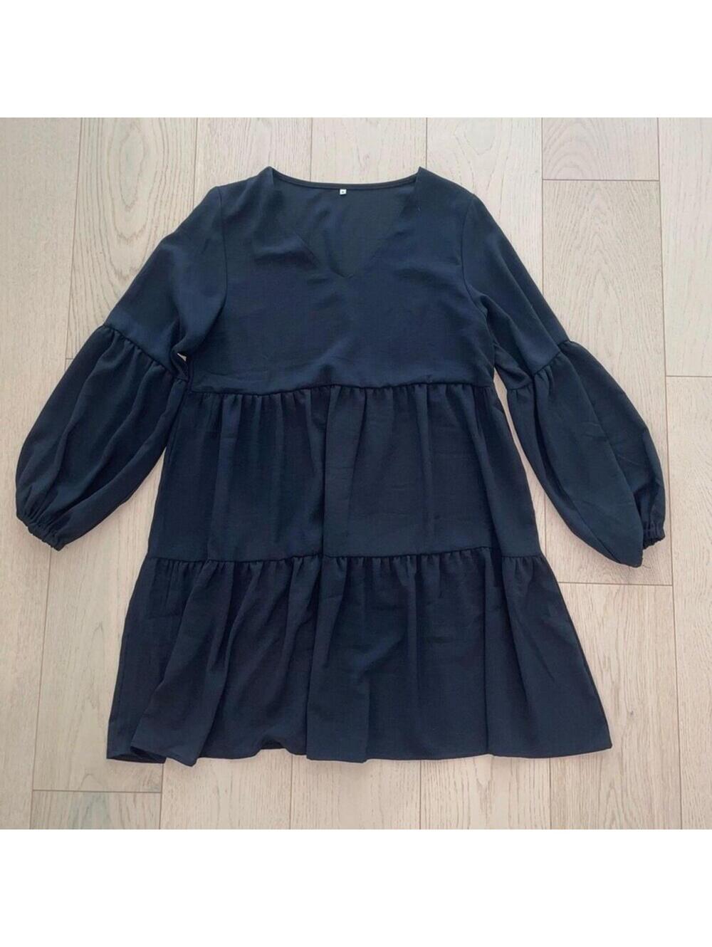Simple Black Dress Size Medium